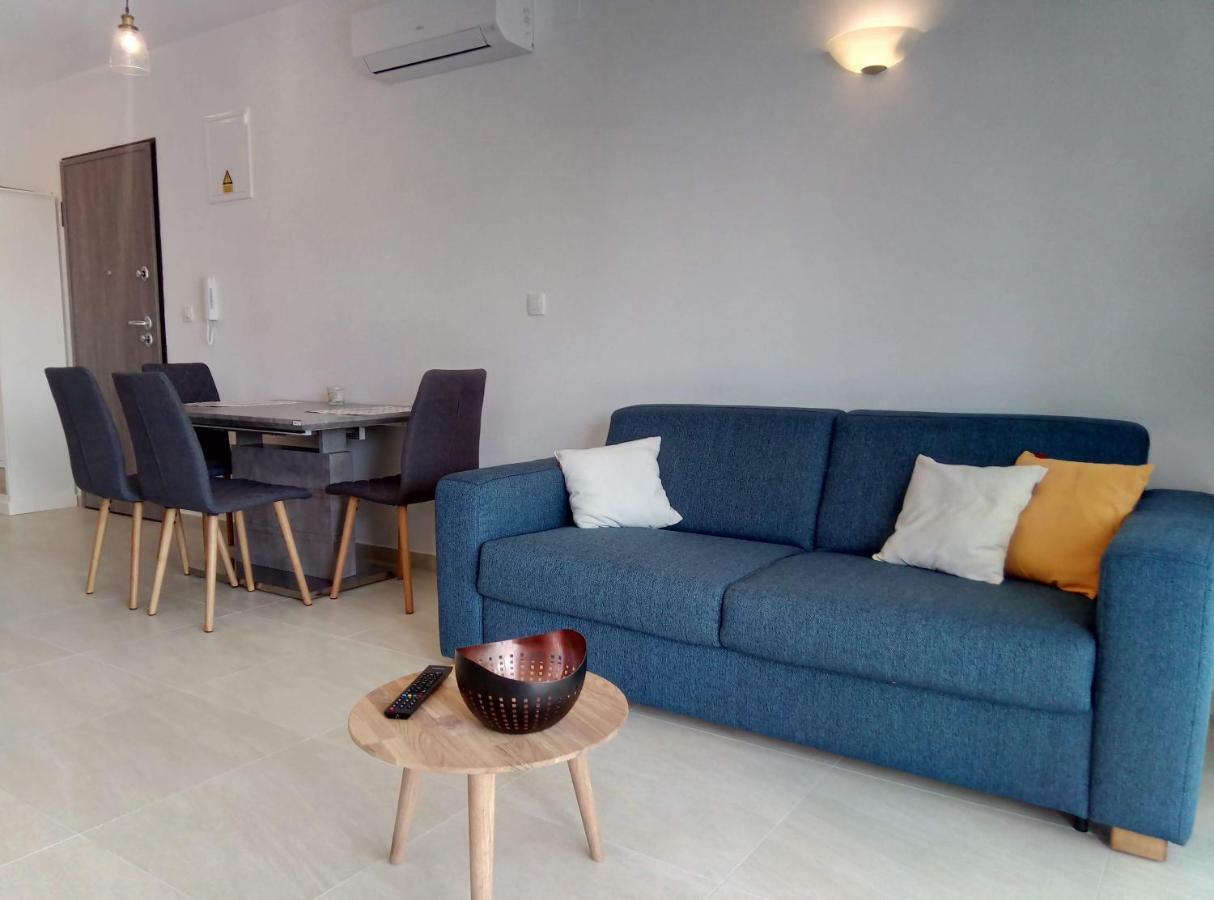 Lorena Cres Kültér fotó